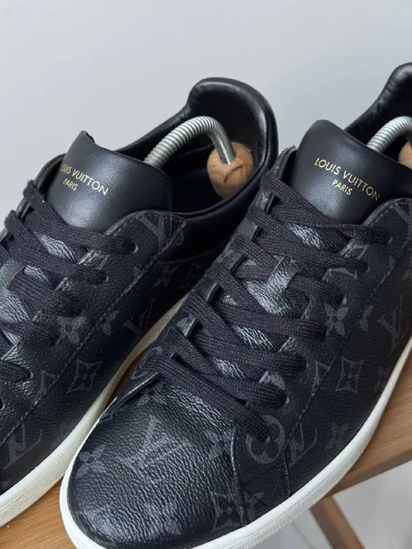 Louis Vuitton — Батуми — 460 ₾