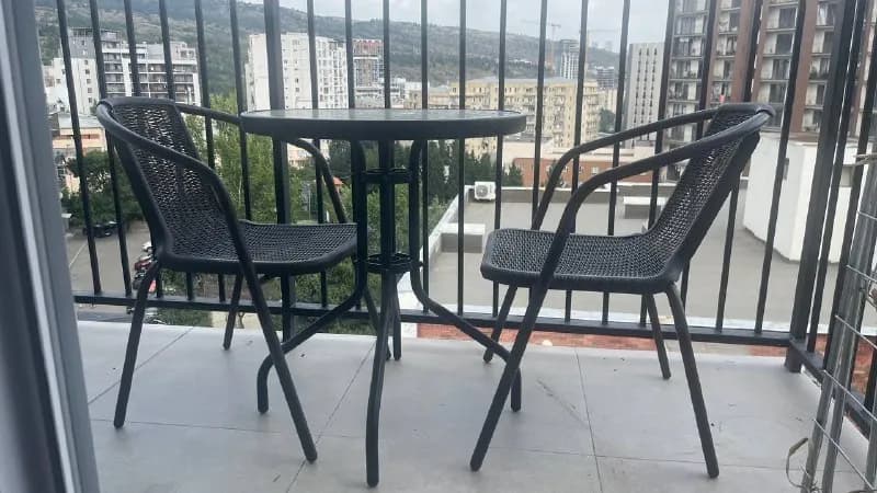 Продам набор для балкона из карфура — стол и 2 стула. — Тбилиси — 40 ₾