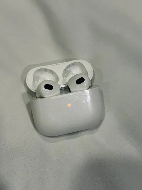 Оригинальные Apple AirPods 3 — Стамбул — 3 000 ₺