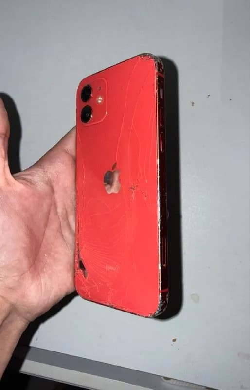 iPhone 12 64 ГБ, емкость 71% — Алматы — 35 000 ₸
