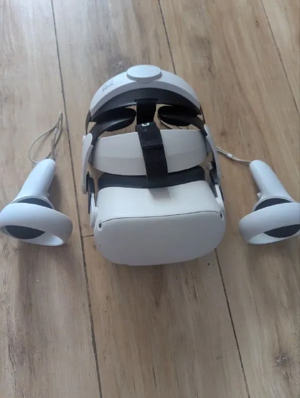 VR-гарнитура Meta Quest 2 с ремешком BOBOVR — Батуми — 350 ₾