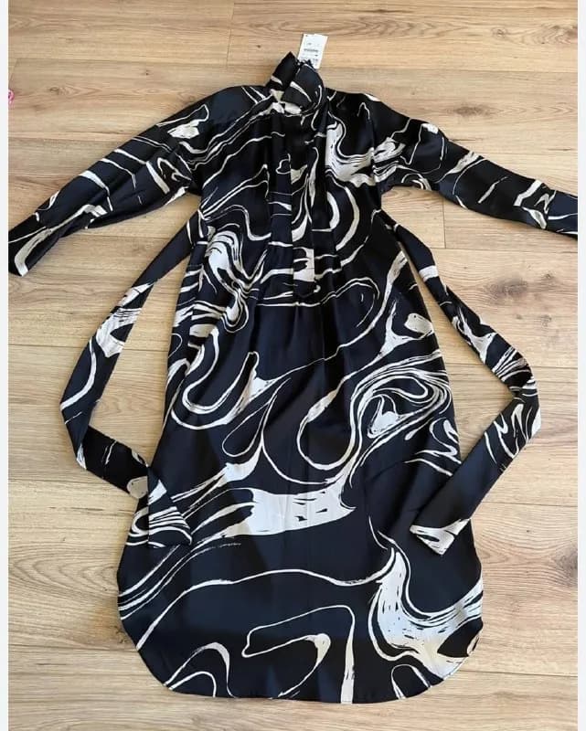 ZARA — Батуми — 20 ₾