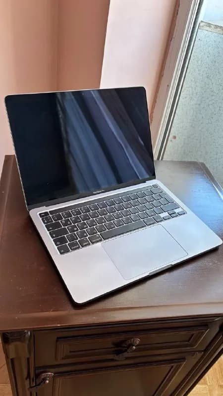 Продаю MacBook Pro 2020 13'', i7 2.3Ghz, RAM 32GB, SSD 500GB — Батуми — 500 $