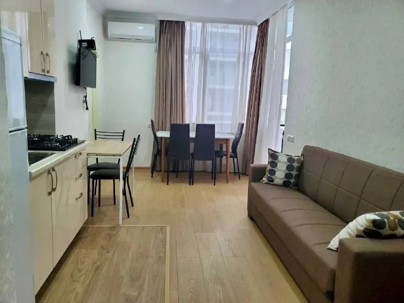 сдам квартиру 2+1 по улице Такаишвили, 51 — Батуми — 600 $