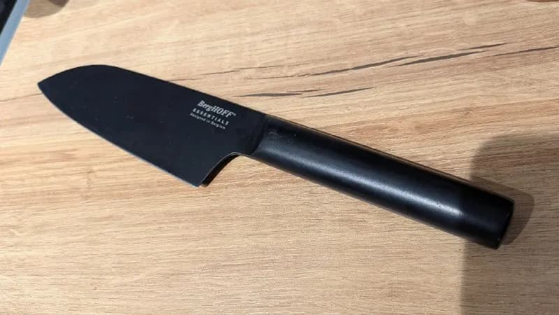 Нож BergHoff Santoku F23 — Батуми — 40 ₾