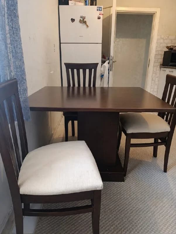 Обеденный стол и 4 стула — 3 500 TL — Анталия — 3 500 ₺