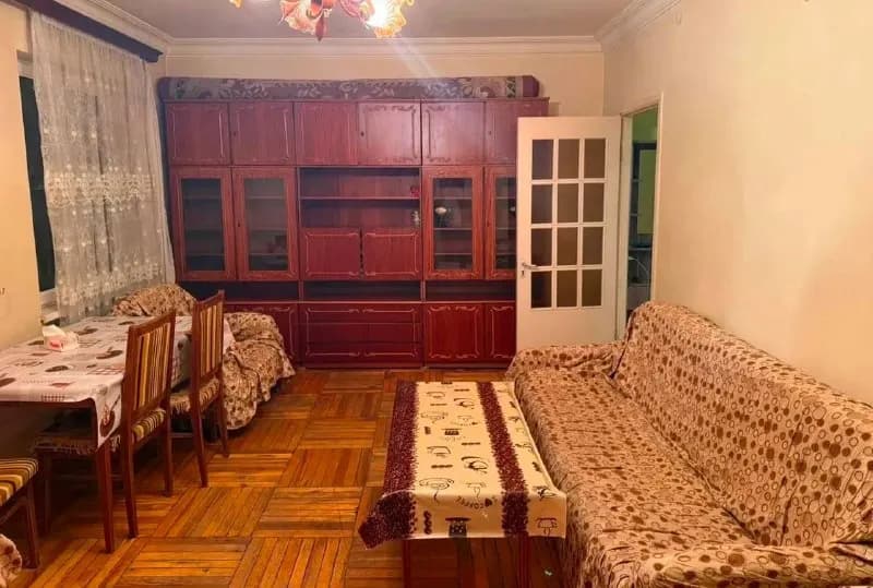 1-комн. на пр. Цовакала, 45 кв. м., 3/9 этаж панельного дома — Ереван — 200 000 ֏