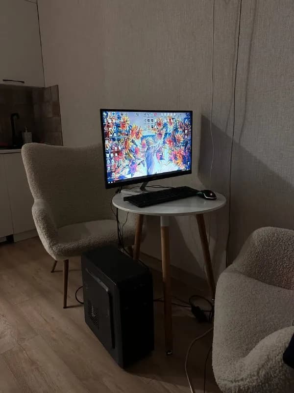Экран Acer 27 дюймов и системный блок — Батуми — 350 $