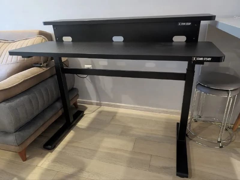 Стол с механической регулировкой высоты StandSteady — Батуми — 600 ₾