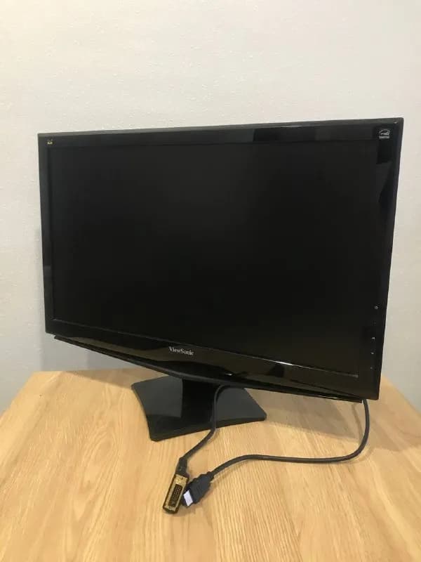 Продам монитор ViewSonic (VA2248-LED) — Батуми — 100 ₾