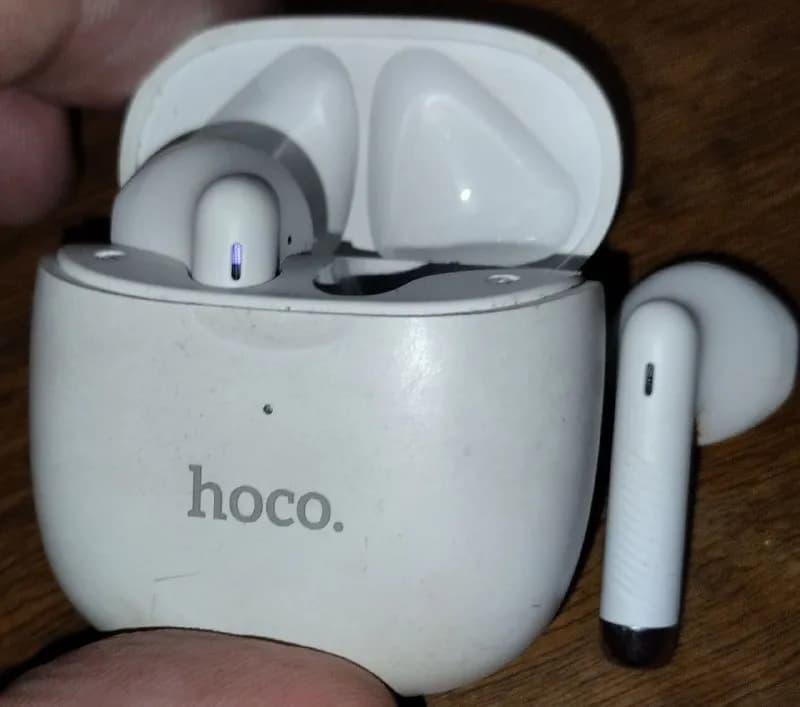 Продаются bluetooth наушники-затычки HOCO ES56. — Тбилиси — 60 ₾