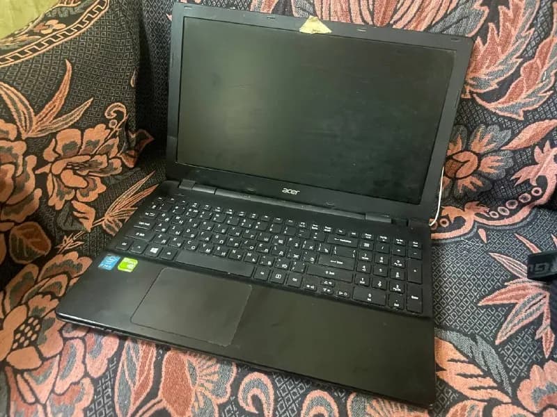 Продам ноутбук Acer Extensa EX2510G-53DE. Условно рабочий. Клава работает только частично нужна заме — Батуми — 90 ₾