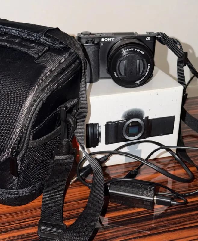 Sony ZV-E10 + 16–50mm OSS — Батуми — 2 000 ₾