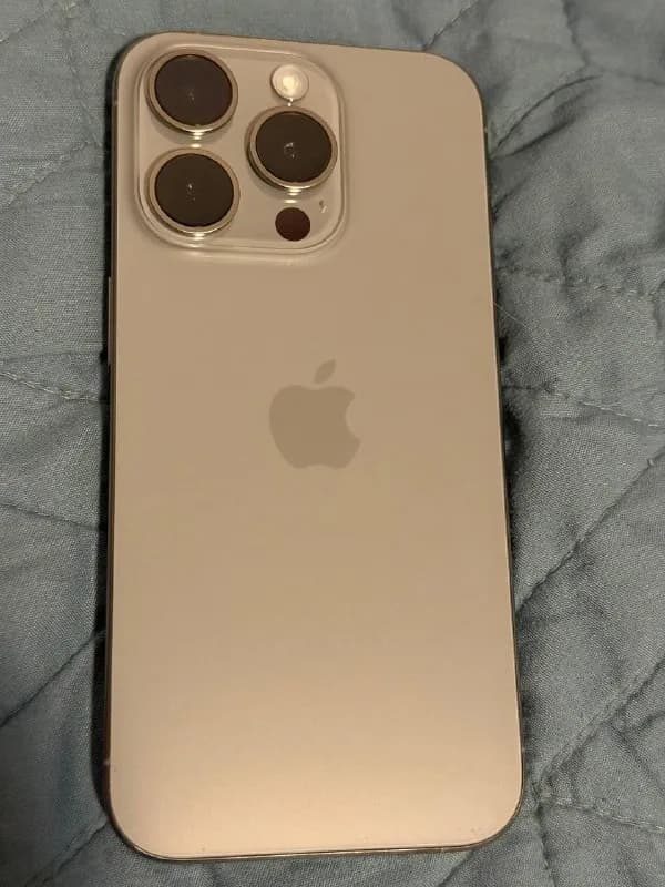 iPhone 15 Pro 128GB (Natural Titanium) — Батуми — 1 600 ₾