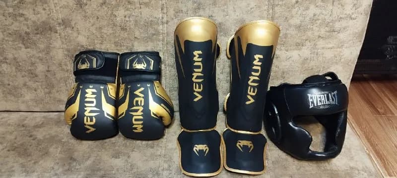 Набор для кикбоксинга. — Батуми — 150 ₾