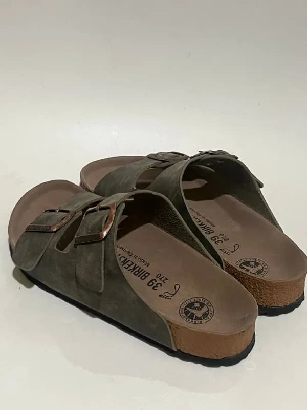 Сандалии Birkenstock 39 размер не ношеные — Тбилиси — 30 ₾