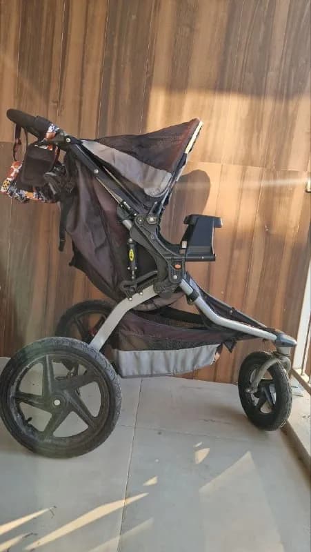 BOB Revolution PRO — спортивная беговая коляска — Анталия — 6 000 ₺