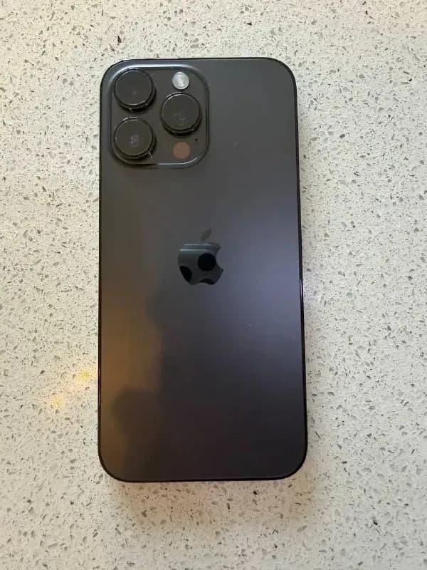 iPhone 14 Pro Max 128 Gb, батарея 86%, сим +есим, все проверки при встрече, состояние отличное, — Батуми — 1 350 ₾