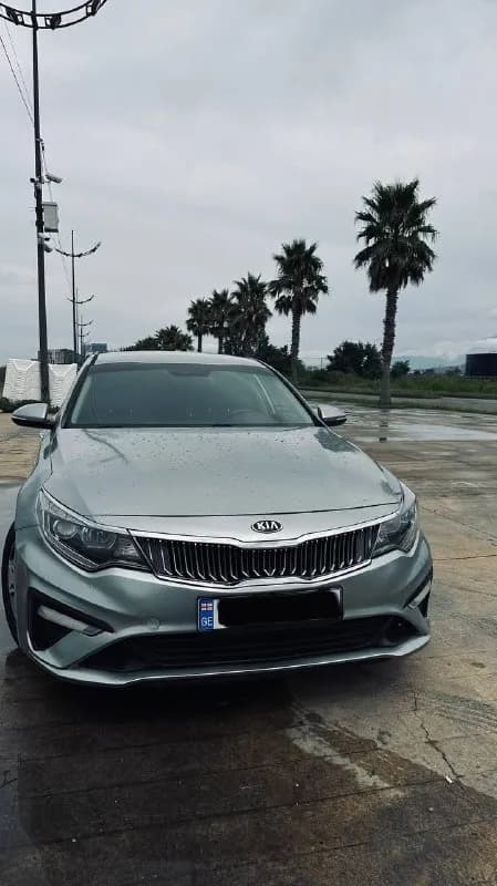 Kia Optima Hybrid EX — Тбилиси