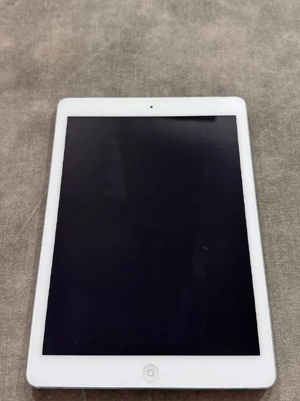 iPad Air 16 ГБ — Тбилиси — 150 ₾