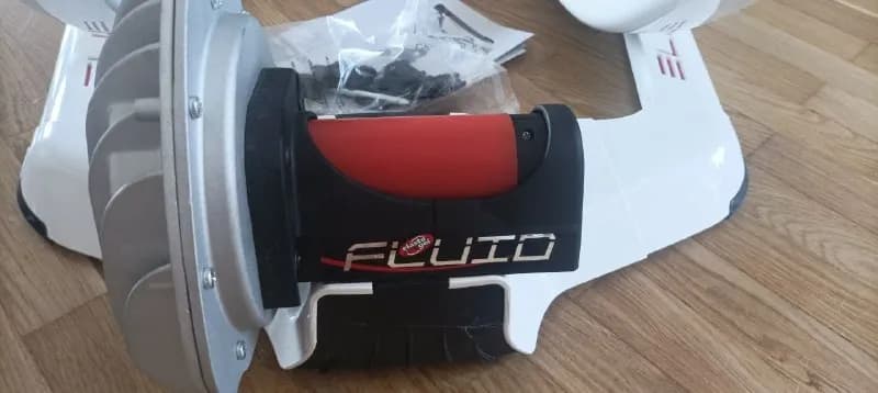 Велотренажёр Elite Qubo Fluid новый — Белград — 20 000 дин