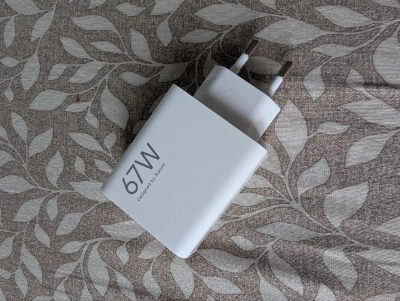 Зарядка 67 ват Xiaomi — оригинал — Батуми — 25 ₾