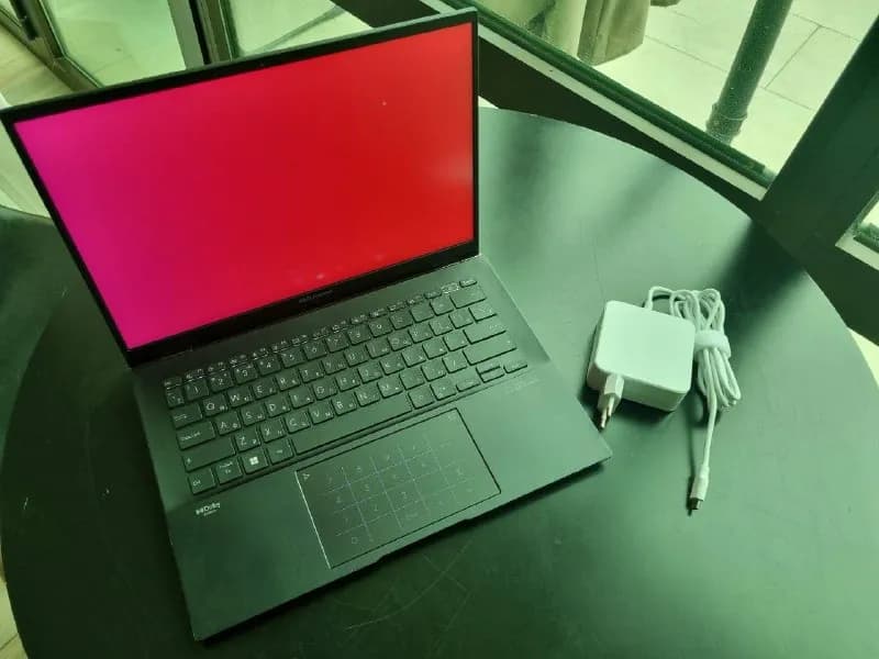 Asus Zenbook 14 (UM3402) — Тбилиси — 1 750 ₾