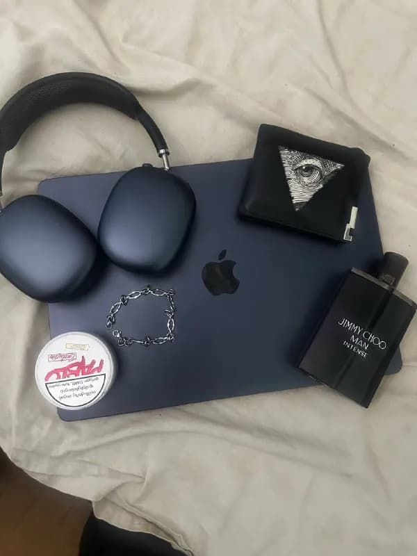 Macbook air m4 15.3 inch 2025 года — Батуми — 3 300 ₾