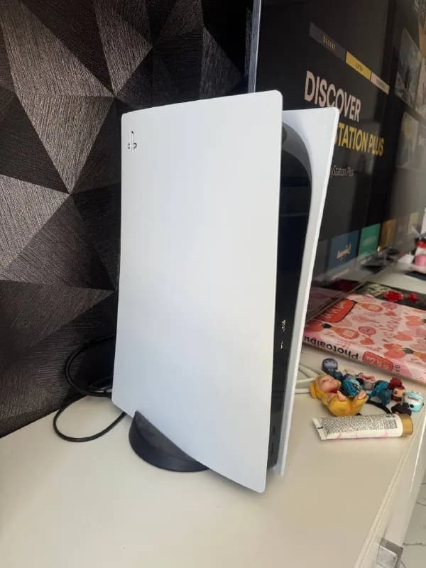 PS5 Disc + God of War + КОРОБКА + 3 Геймпада! — Батуми — 1 220 ₾