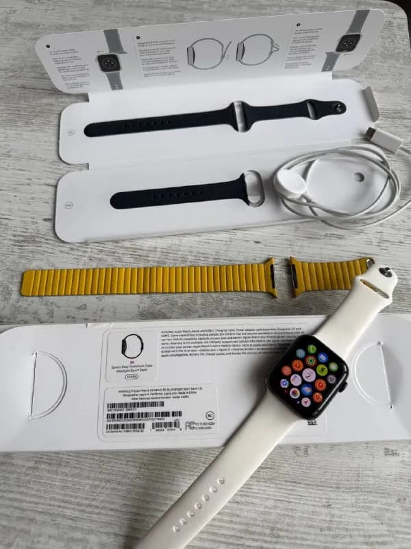 Apple Watch SE 44 mm GPS Cellular Midnight — Батуми — 450 ₾