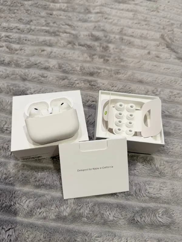 Apple AirPods Pro 3 — Тбилиси — 600 ₾