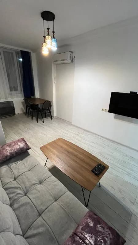 Квартира — Батуми — 250 $