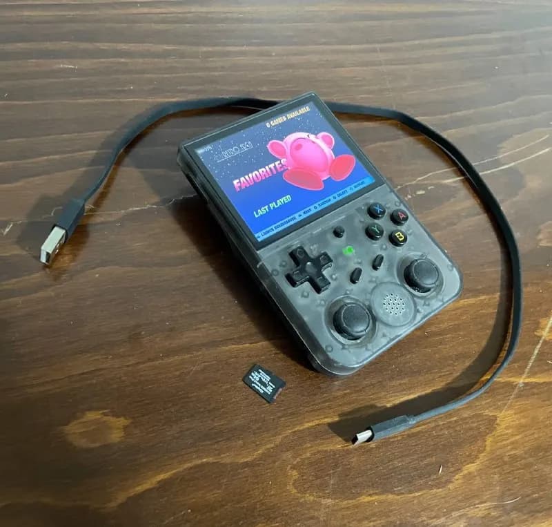 1) Ретро-консоль Anbernic rg353v — Батуми — 250 ₾