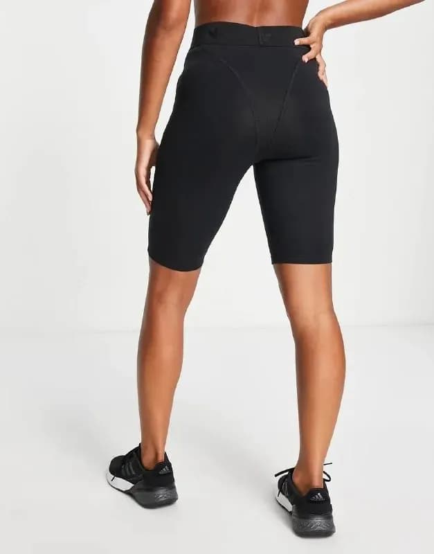 Adidas леггинсы-шорты (оригинал) чёрные, — Тбилиси — 55 ₾