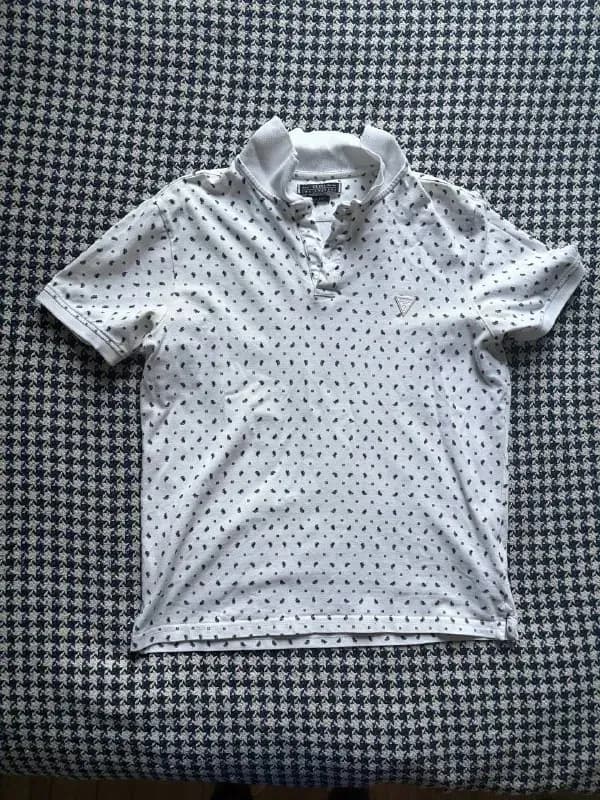 guess — Батуми — 30 ₾