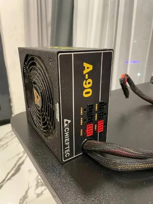 HyperX RAM 2×8GB DDR4-3200 и БП Chieftec 750W — Батуми — 150 $