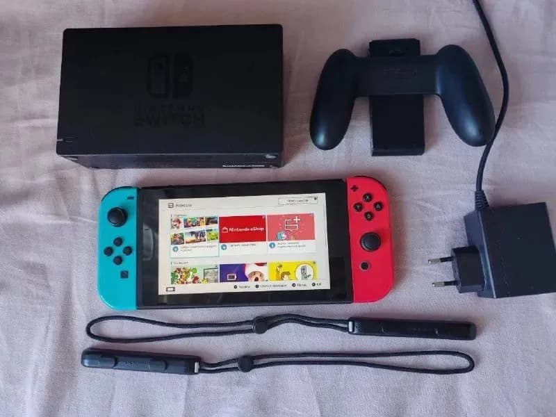 Nintendo switch в полностью рабочем состоянии. — Батуми — 380 ₾
