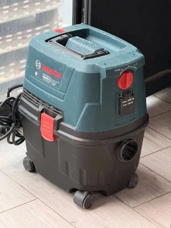 Пылесос Bosch gs15 — Батуми — 300 ₾