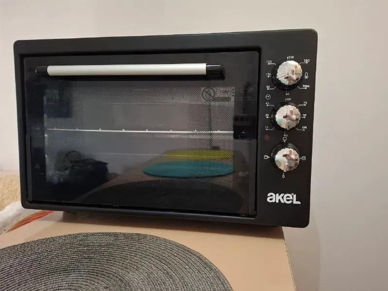 Электрическая мини-духовка Akel — Батуми — 80 ₾