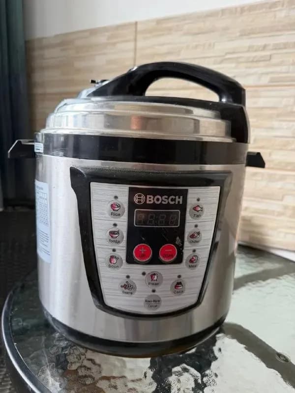 Мультиварка Bosch — Батуми — 35 ₾