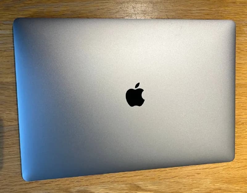 MacBook Pro 16 (2019), 16Gb/512Gb 💻. Экран не работает, подходит как рабочая станция. В комплекте: — Батуми — 650 ₾