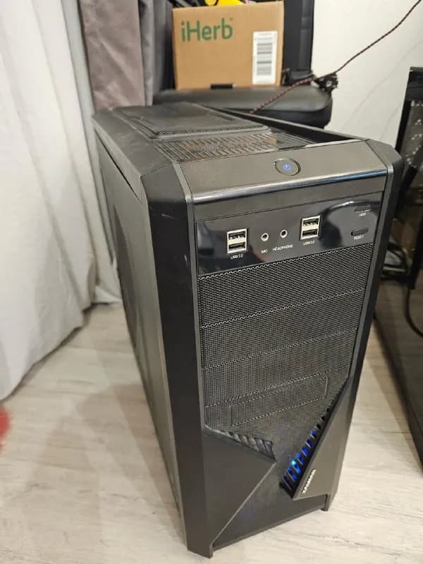 CPU: AMD FX 8350, Водяное охлаждение — Тбилиси — 1 200 ₾