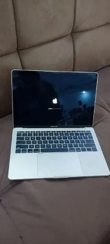 Macbook Intel i5 8gb 120gb 800 gel — Тбилиси — 800 ₾