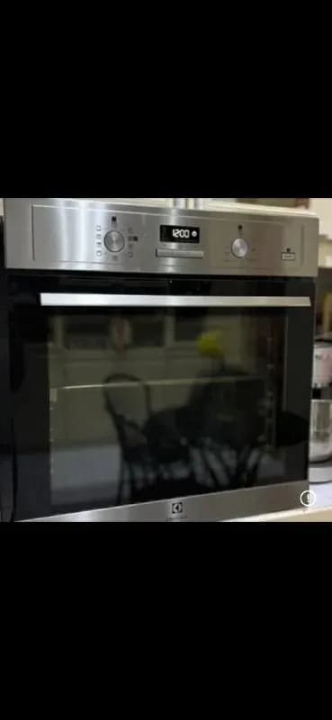 Духовка Electrolux и индукционная плита Franco — Тбилиси — 850 ₾