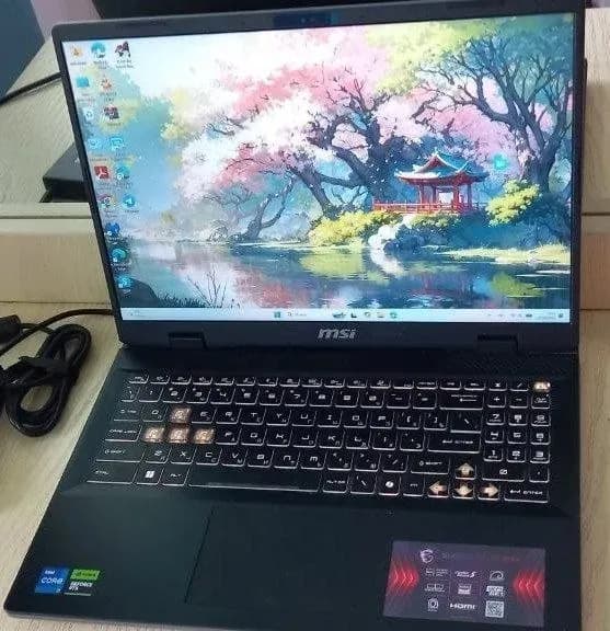 MSI Sword 16 HX (2024) — RTX 4050 / i7-14650HX / — Тбилиси — 3 150 ₾