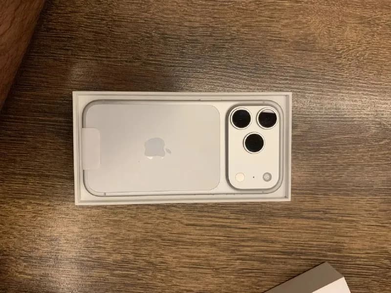 Iphone 17 Pro — Тбилиси