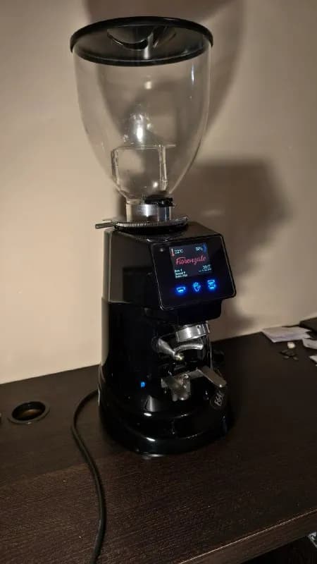 Кофемолка Fiorenzato F64E профессиональная — Тбилиси — 1 100 ₾