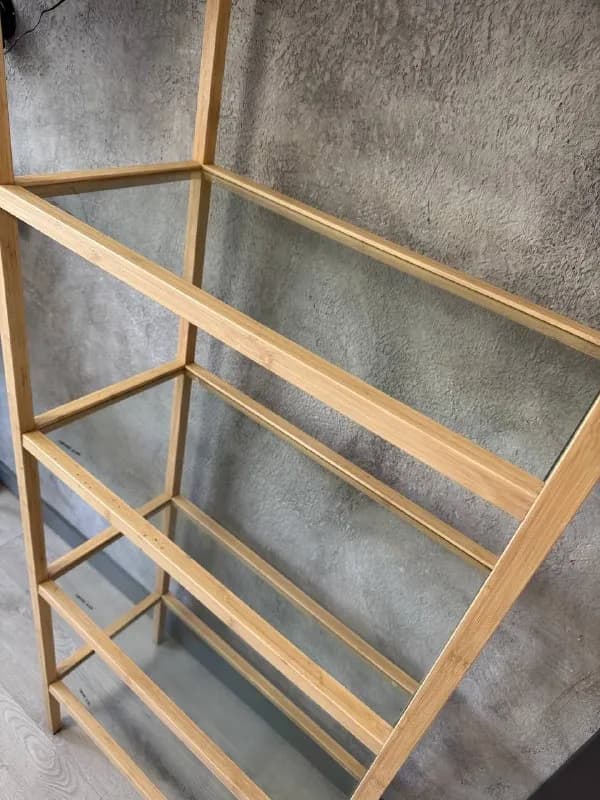Стеллаж из закаленного стекла (JYSK) — Тбилиси — 250 ₾