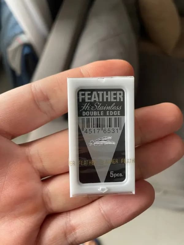 Японские лезвия Feather — Батуми — 105 ₾