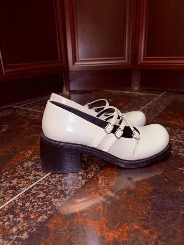 Charles & Keith — Тбилиси — 200 ₾